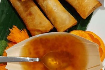 involtini di primavera tailandesi
